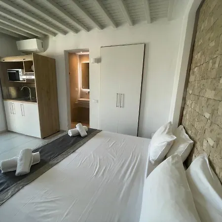 Caluma * Mykonos Town